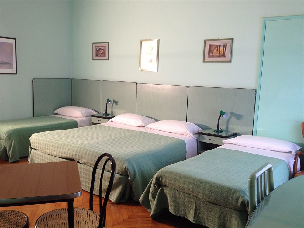 Hotel Panorama Bologna — Fotos 1